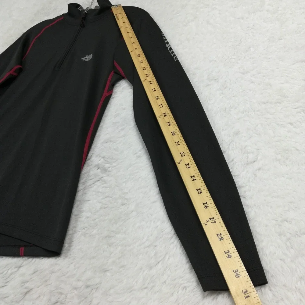 The North Face Mens Shirt 1/4 Zip  Raglan Sleeve Black Red‎ Trim Baselayer S
